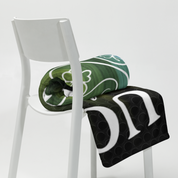 "Lucky Paw" Premium Kuscheldecke